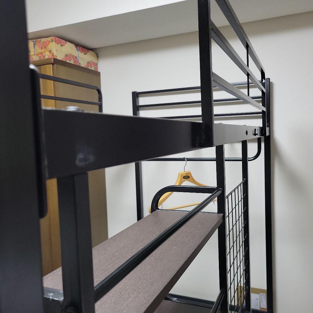 ロフトベッド ニトリ ブラックスチール 机付き - メルカリ