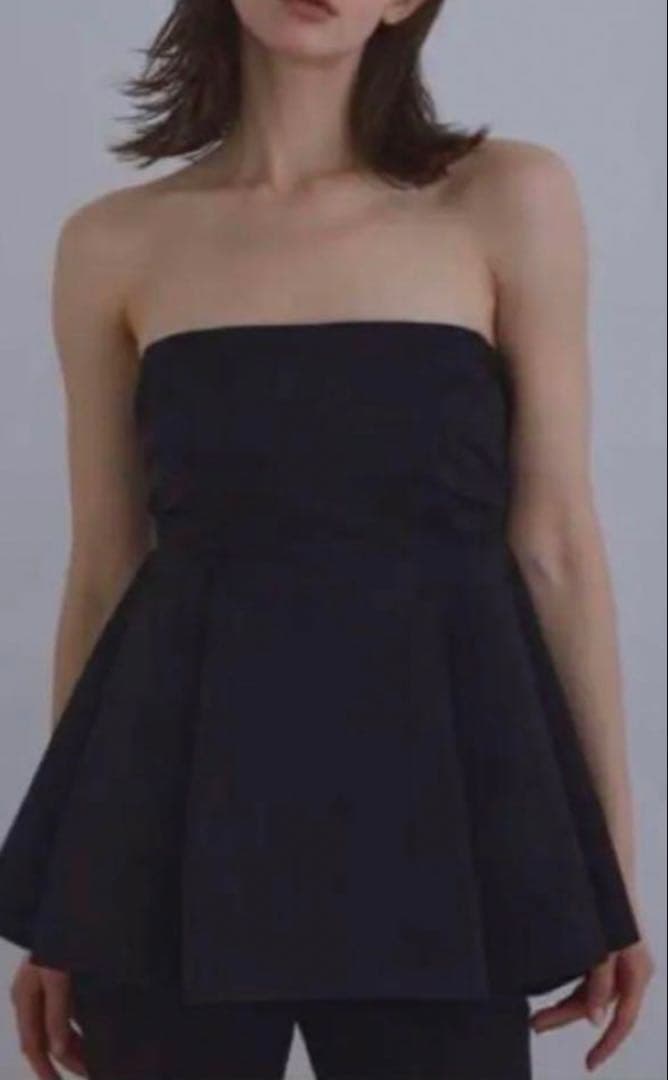 新品タグ付 LE PHIL ハイストレッチダンボールビスチェ ブラック