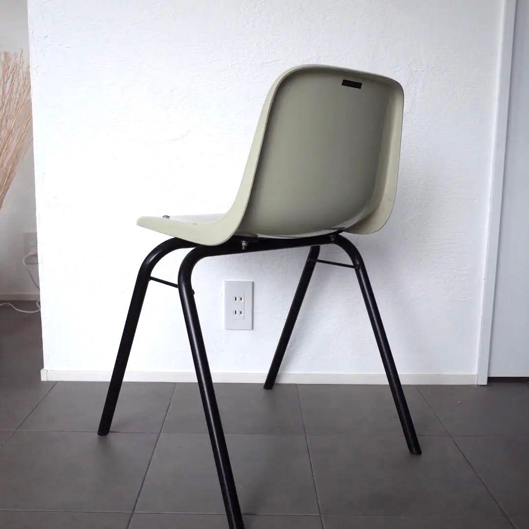 コトブキ スタッキングチェア 剣持勇【1】 - メルカリ