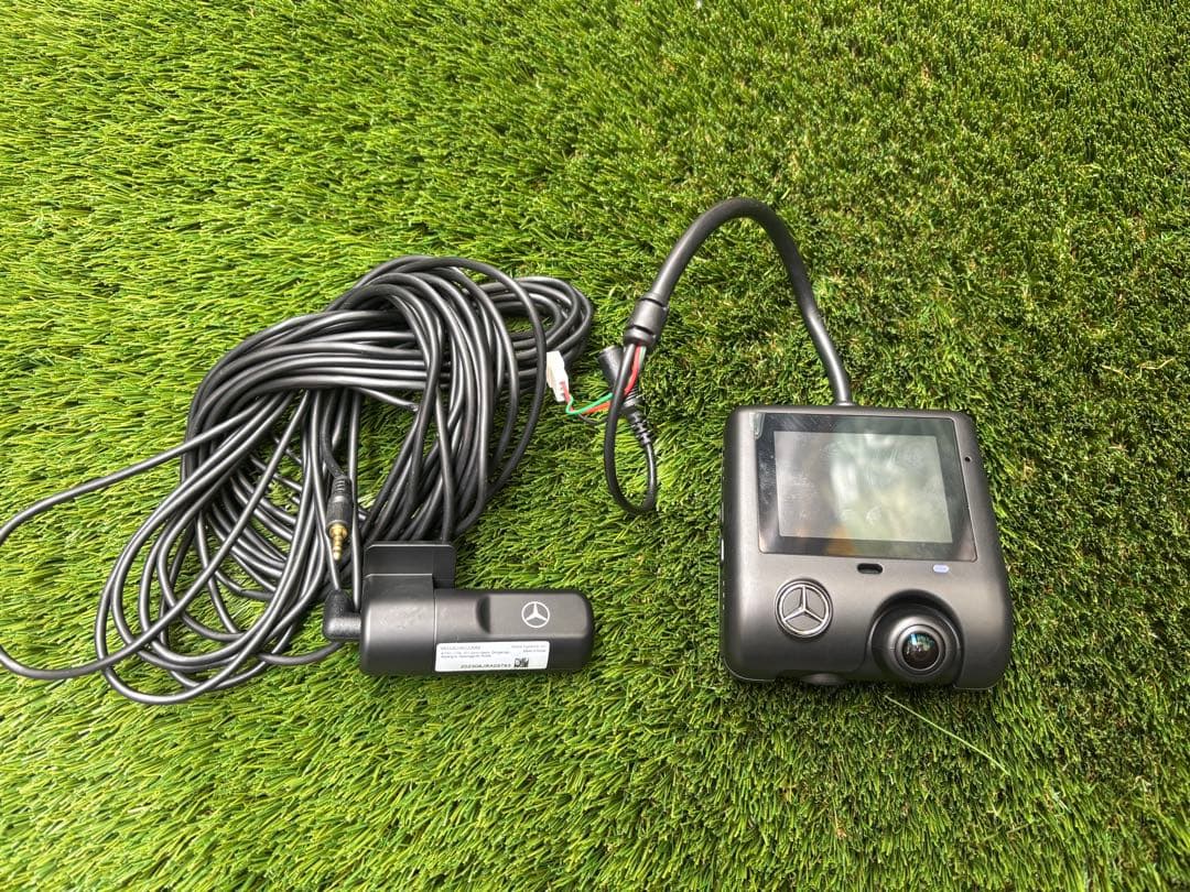 メルセデス•ベンツ前後純正ドライブレコーダー360度　中古品