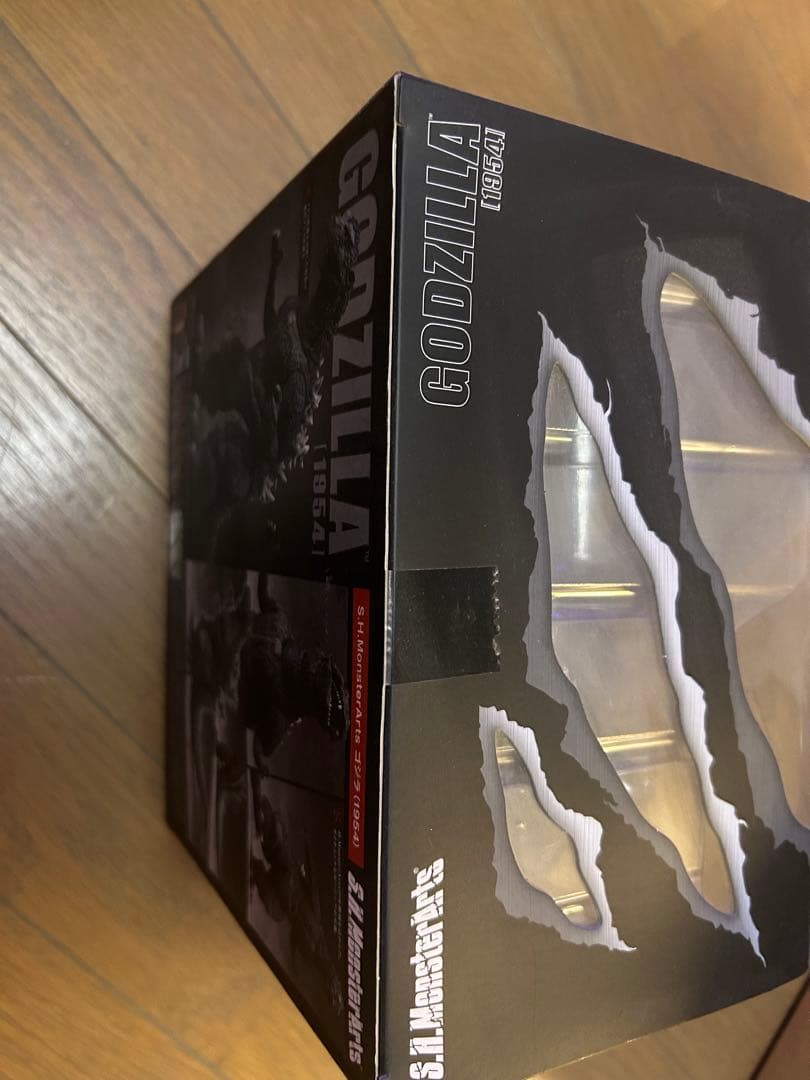BANDAI S.H.MonsterArts ゴジラ フィギュア　1954