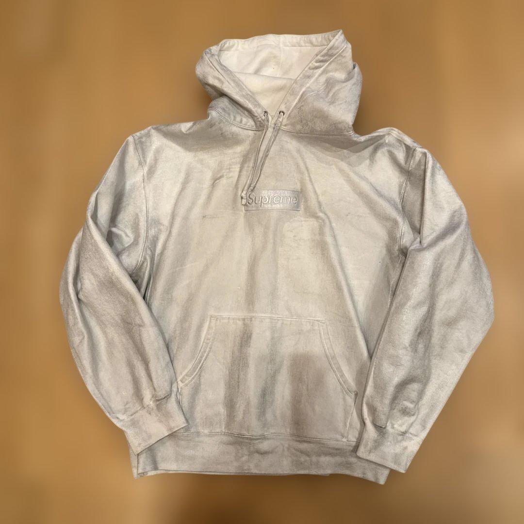 Supreme マルジェラ　シルバー パーカー Supreme®/MM6 Maison Margiela Foil Box Logo Hooded Sweatshirt