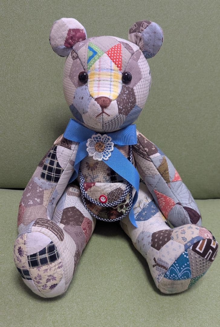 テディベア◆ハンドメイドパッチワーク◆ポシェット付