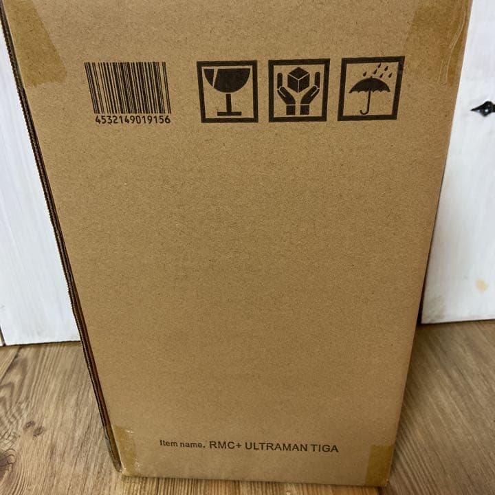 リアルマスターコレクション+ ウルトラマンティガ 登場ポーズ リアルマスターコレクション+ ウルトラマンティガ 登場ポーズ