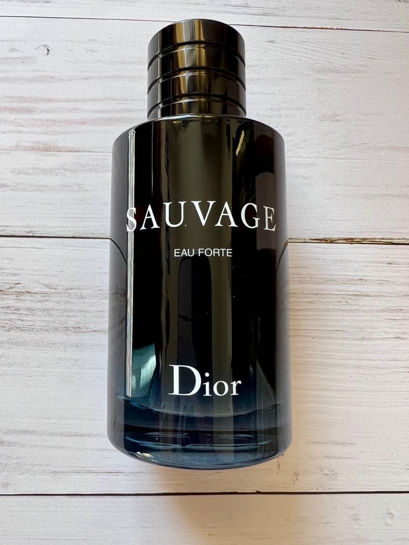 【新品未使用】Dior SAUVAGE オー フォルト