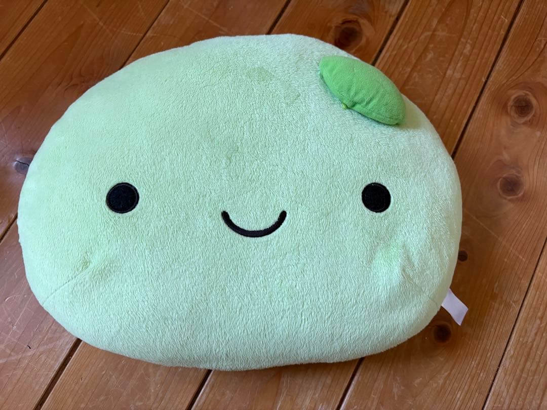 温泉まんじゅうのぬいぐるみ、クッション - メルカリ