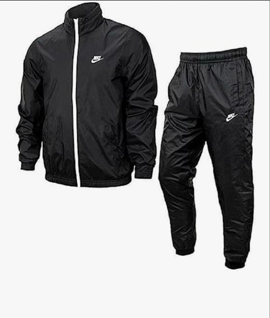 近藤様　新品　ナイキ　裏地メッシュ ウインドアップスーツ ウィンドブレーカー