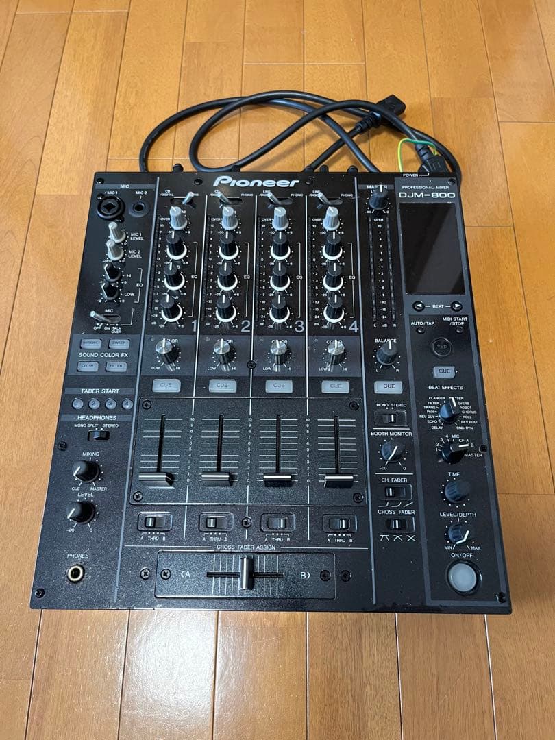Pionner DJM-800 DJ mixer ミキサー DJM-800 (archived) 4-channel high-end digital mixer (black
