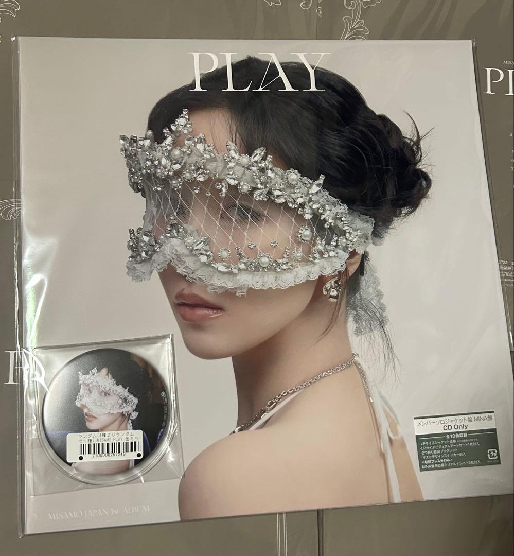 MISAMO PLAY ミナ ネオウィング特典缶ミラー（ミナ）付き - メルカリ