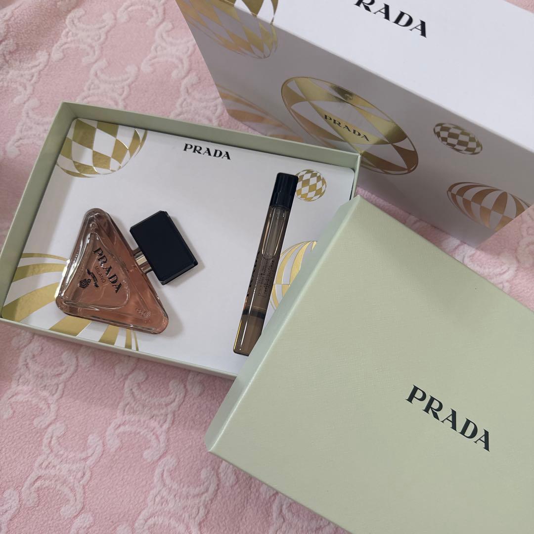 【新品未使用】PRADA 香水セット 2024クリスマス限定