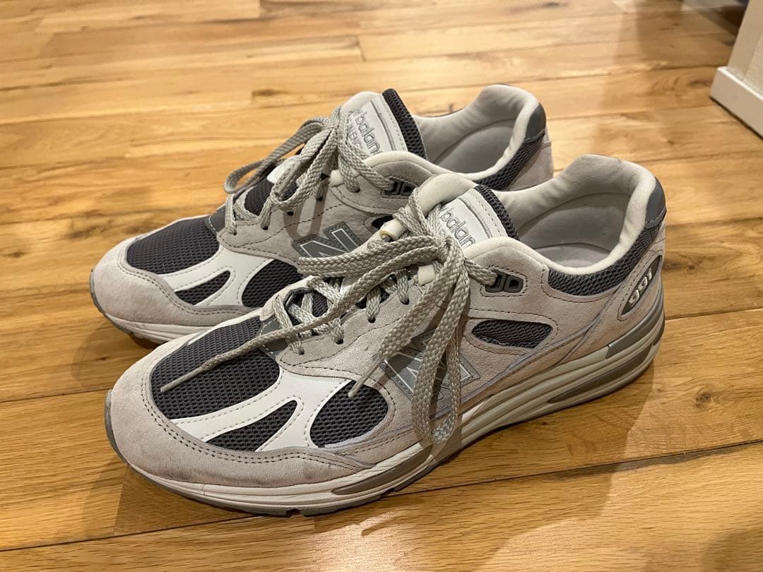 ふ*う様 完全正規品　2回着用　New Balance 991 ライトグレー 4/26発売｜New Balance 991V2 