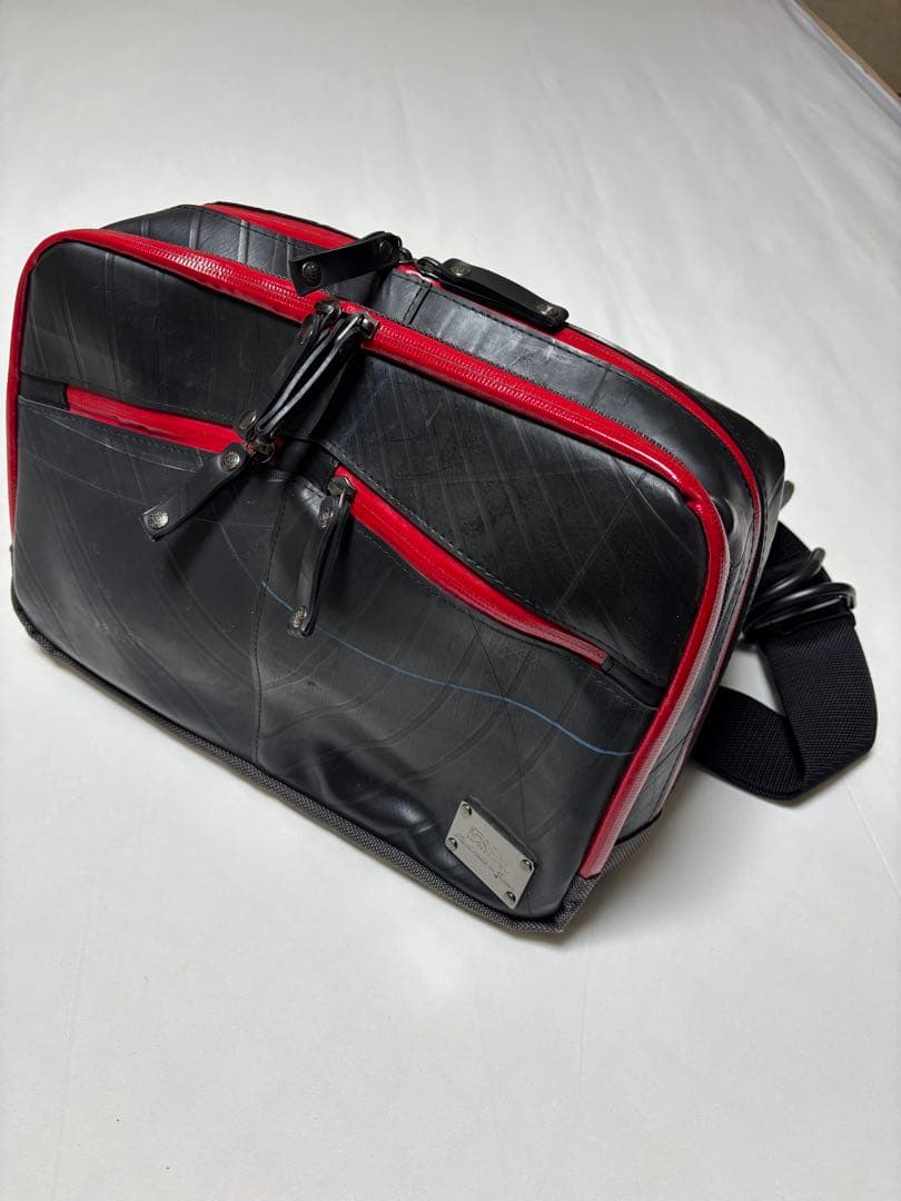 ⭐️値下げ　SEAL モバイラーズボディバッグ　レッド×グレー