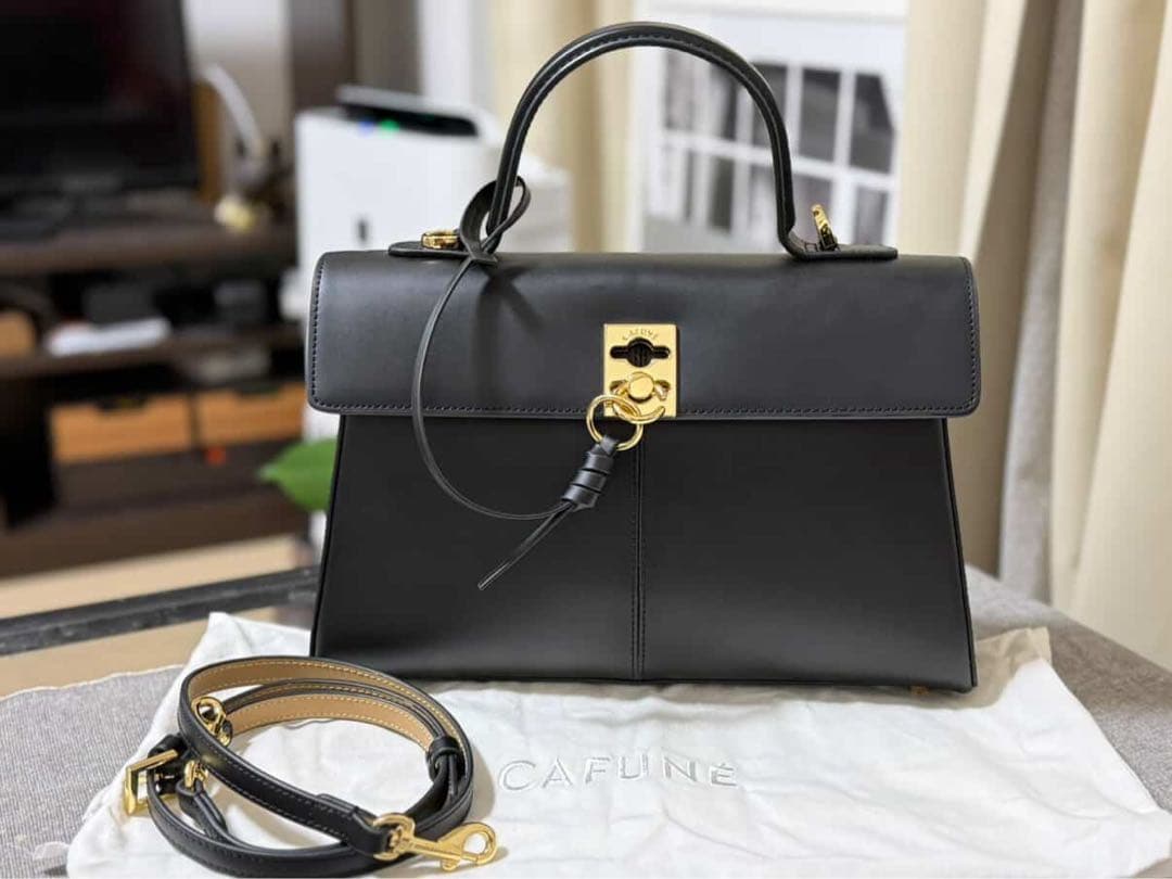 【ショーン】美品カフネ　スタンスバッグ　ブラック