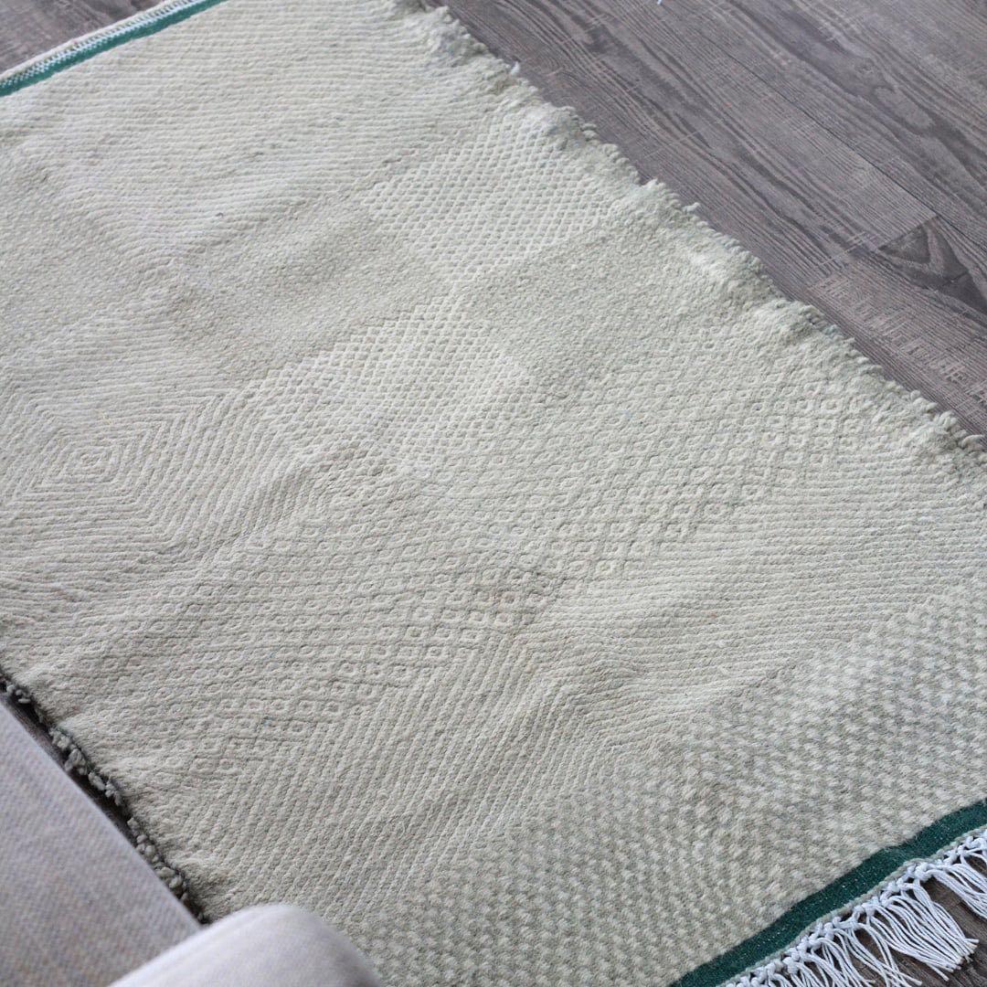 【送料込】希少！ザナフィ モロッコラグ ベージュ119×72cm