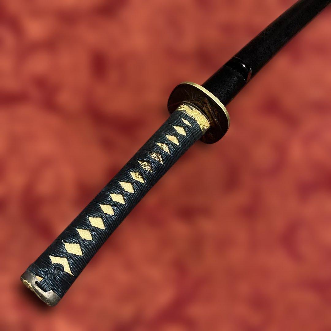 高級居合刀(下緒無し) 濃緑柄 海老彫丸四角鍔