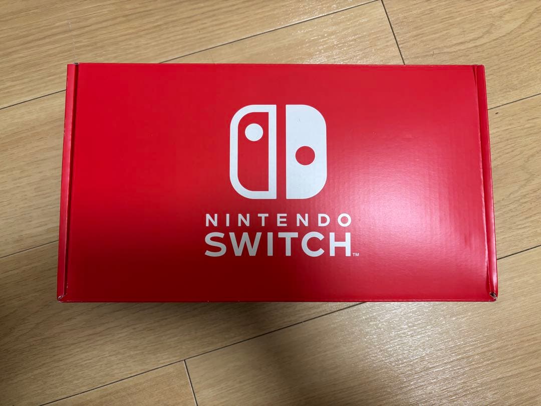Nintendo Switch 赤/青 ジョイコン付　動作確認済　ガラスフィルム