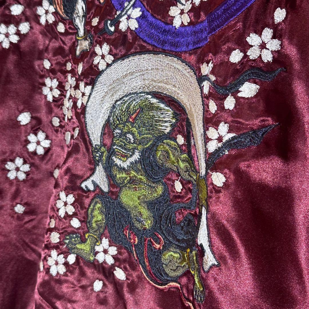新品未使用】風神雷神桜刺繍スカジャンワインレッドえんじ金和柄サテン