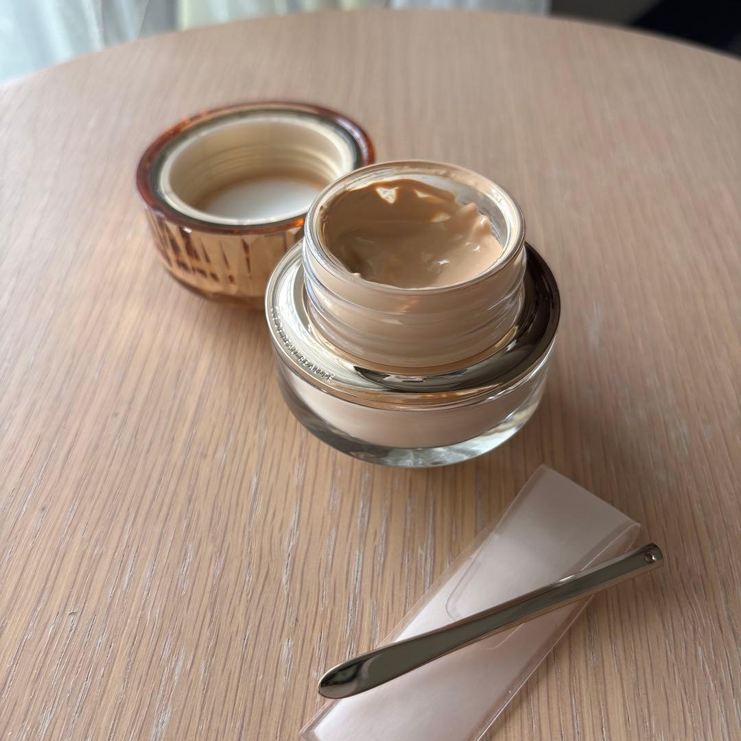 クレ・ド・ポー ボーテ　ル・フォンドゥタンｎ　オークル10