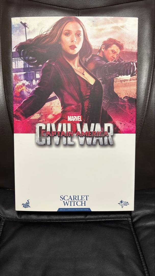 【最終値引き】ホットトイズ　スカーレットウィッチ シビルウォー 美品　一部劣化有