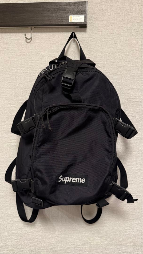 シ*ー様 Supreme ブラック バックパック Supreme Canvas Backpack Black - US