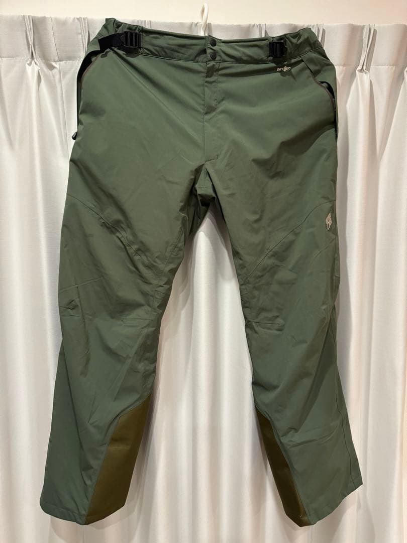 mont-bell スキー　スノーボードパンツ メンズ　3XL ショート丈