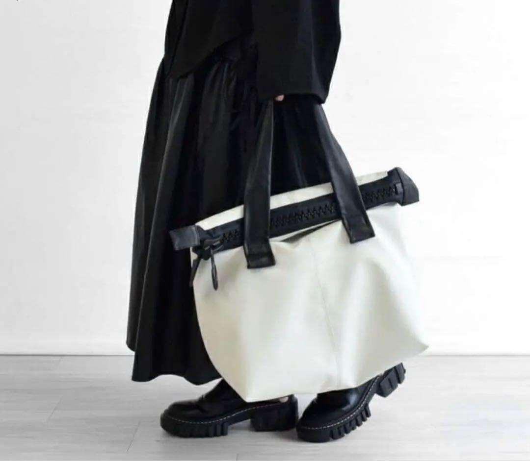 kawakawa ボストンバック　ユニセックス 大容量 軽量 本革