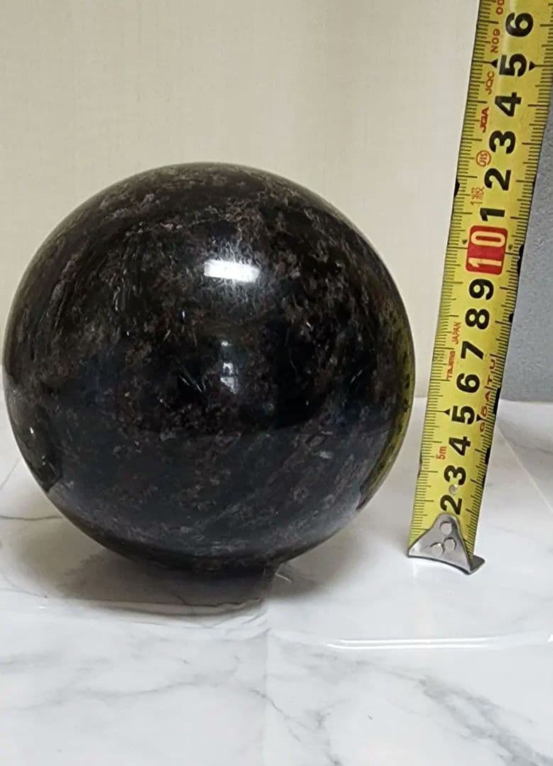 黒水晶(モリオン)とクリスタル台座さざれ石セット 楽天市場】【今P10倍】厄除け 置物 最強の魔除け モリオン 黒水晶 水晶