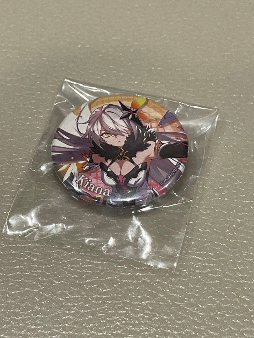 崩壊 3rd 缶バッジ レア　キアナ　tgs