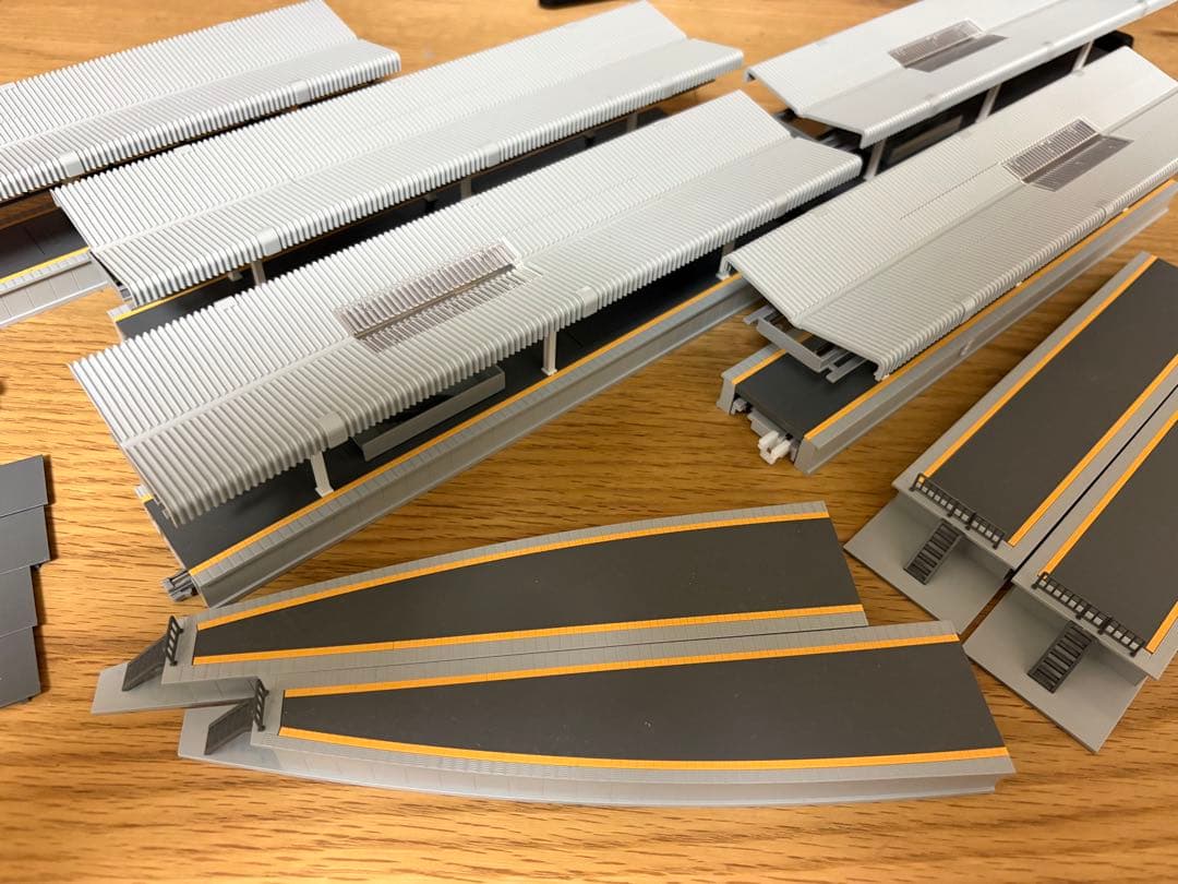 KATO 近郊形ホームDX 計9点 楽天市場】Nゲージ 近郊形ホームDX 対向式セット 拡張 パーツ 駅