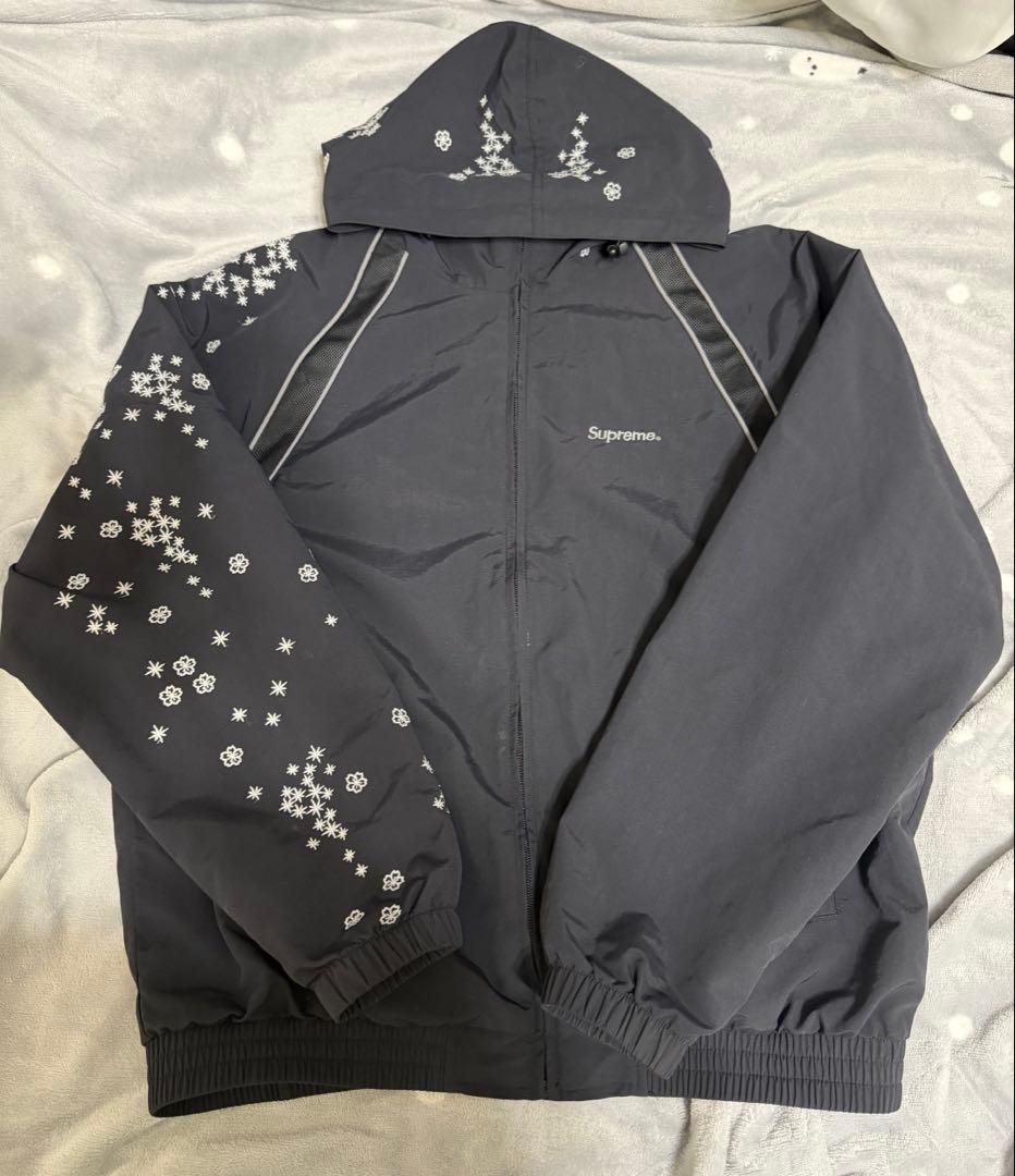 ジャケット・アウター supreme aoi glow in the dark jacket
