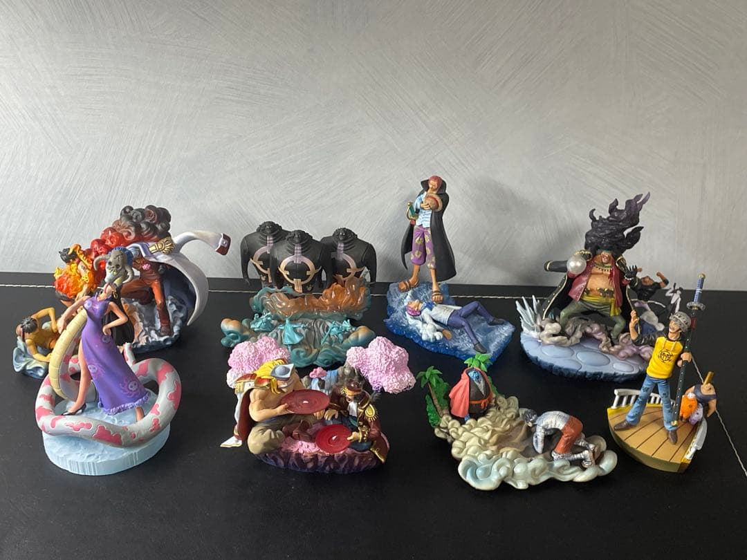 ワンピース ログボックス　フィギュア8体セット