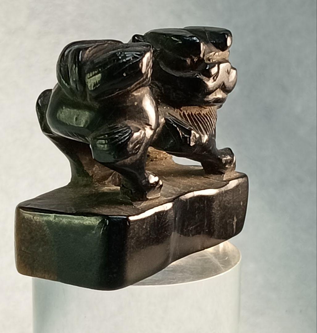 江戸時代 「狛犬 」根付 海松 または 黒柿彫 江戸時代 「狛犬 」根付 海松 または 黒柿彫 江戸時代 「狛犬 」根付