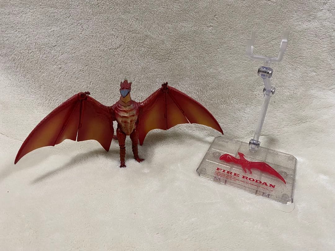 s.h. monsterarts ファイヤーラドン　エフェクトパーツ無し Amazon.com: TAMASHII NATIONS Bandai Fire Rodan Godzilla - S.H.