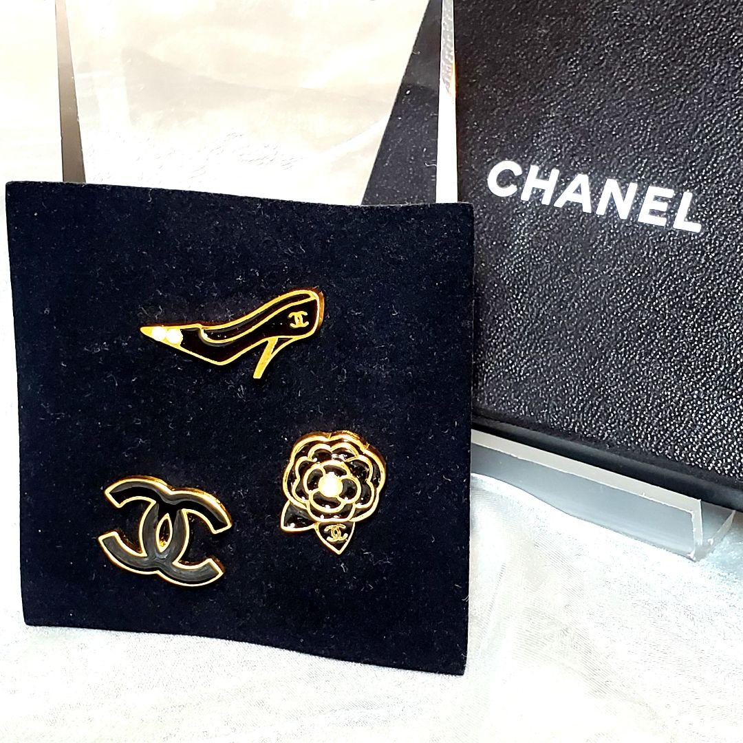 【美品】シャネルピンバッチ ブローチ3点セットココマークk020