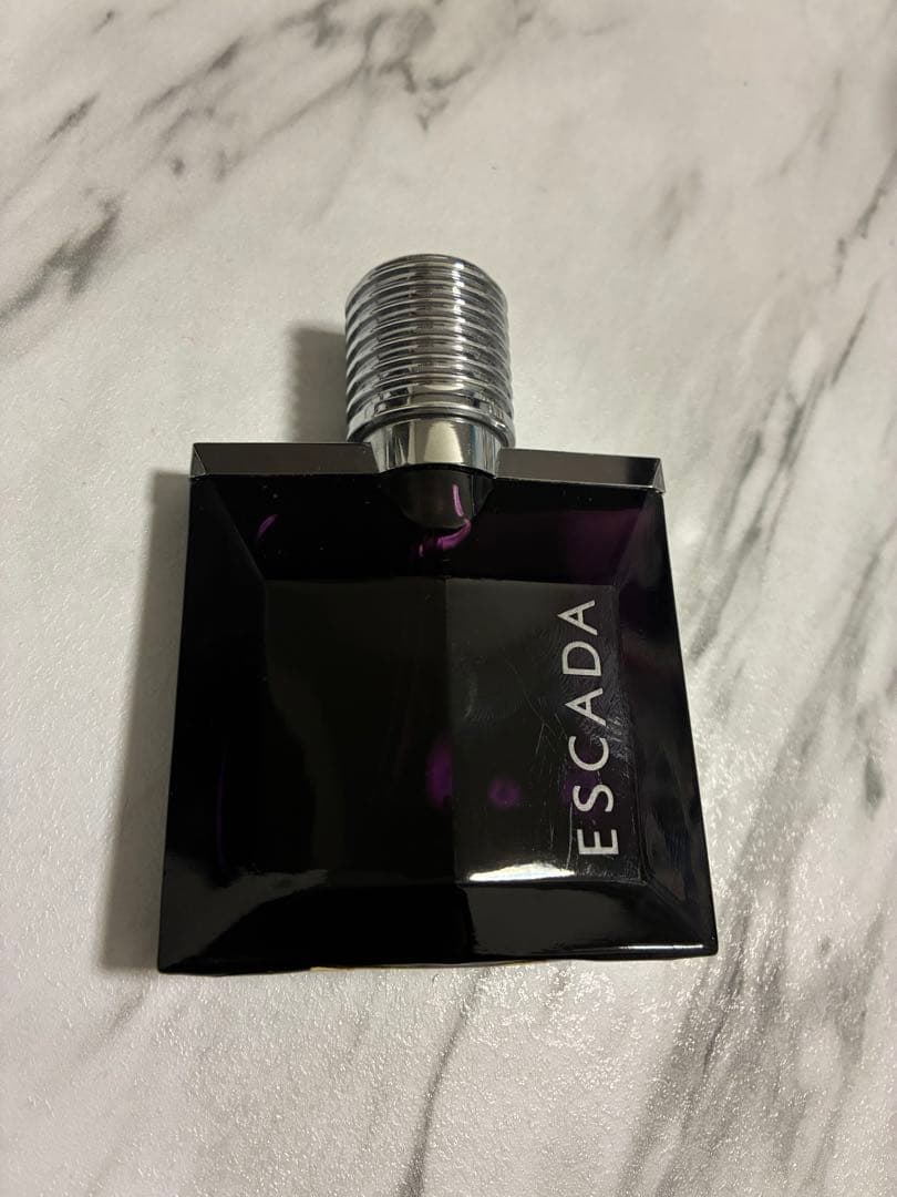 エスカーダ　マグネティズム　フォーメン　50ml