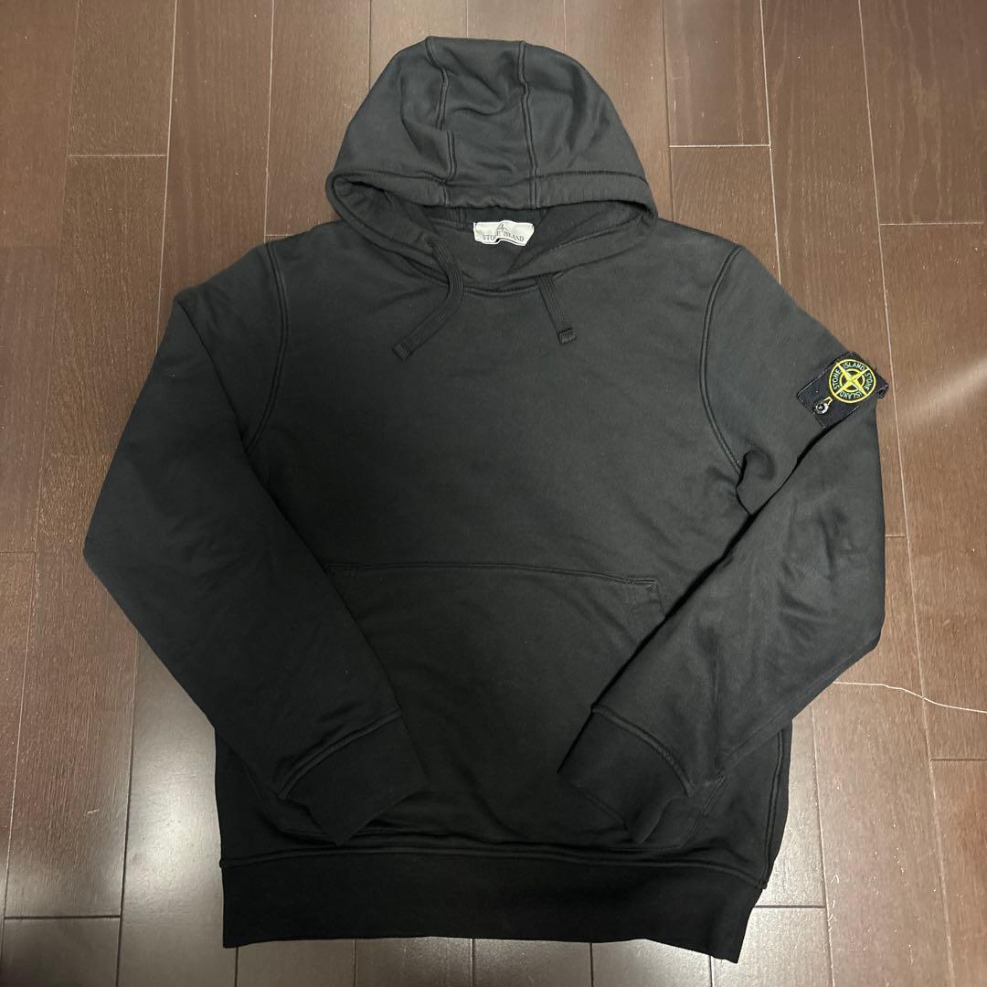 ストーンアイランド　Stone  ブラックパーカー　Ｌ STONE ISLAND（ストーン アイランド） パーカー スウェット ガーメント