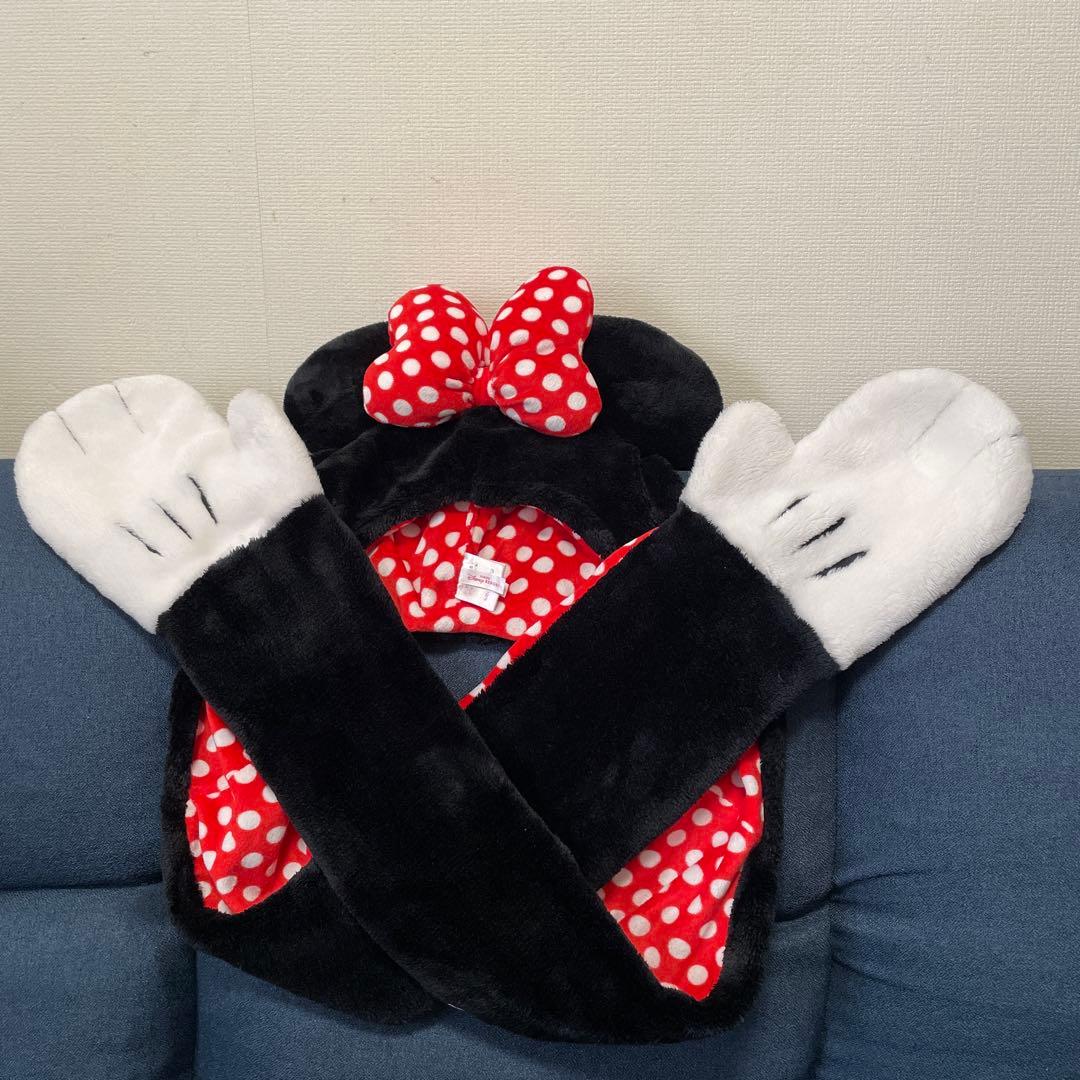 ディズニー　ミニーファンキャップマフラー