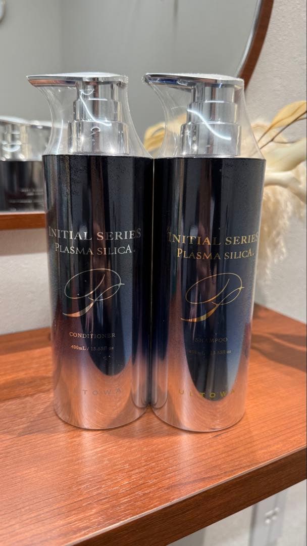 ウルトワ　イニシャルシリーズプラズマ　シャンプートリートメント各400ml