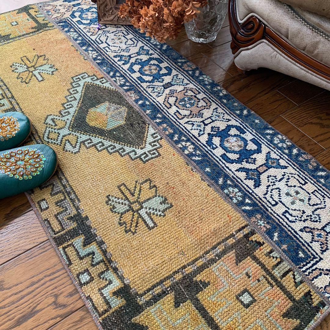 トルコヴィンテージラグ　マスタードイエロー115cm×52cm トルコラグ Amazon.co.jp: トルコヴィンテージラグ マスタードイエロー オーバー