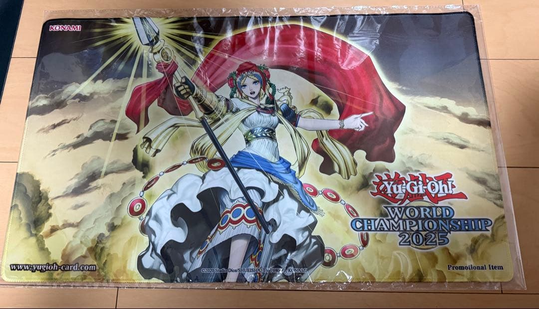 【新品未開封】WCS2025 優勝カード　公式プレイマット WCS2025 The Lady's Protectors」プレイマット 【サプライ】【プレイ