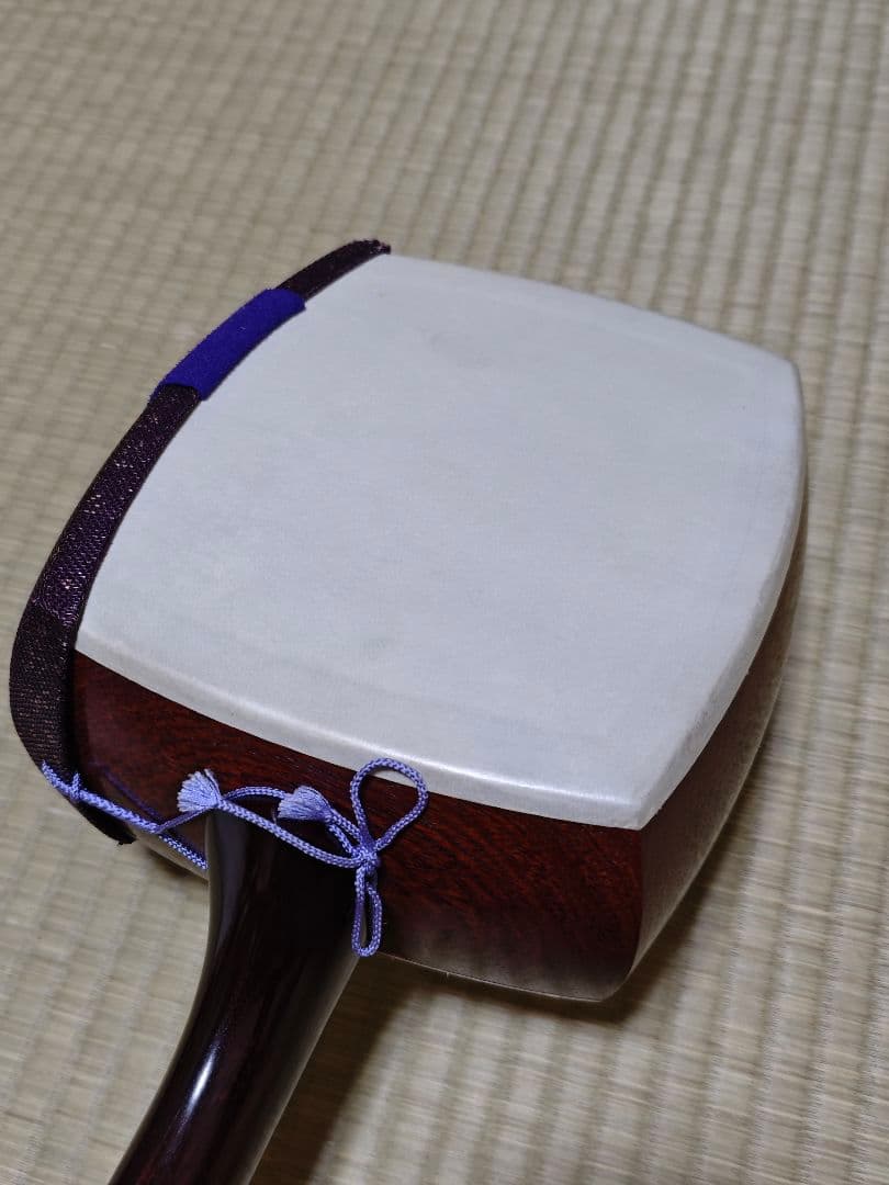 三味線 バチ、駒付き 紅木 皮破れ無し