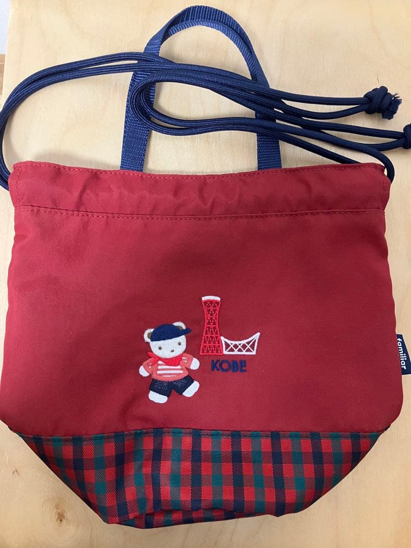 ファミリアポシェット　ビームスコラボ