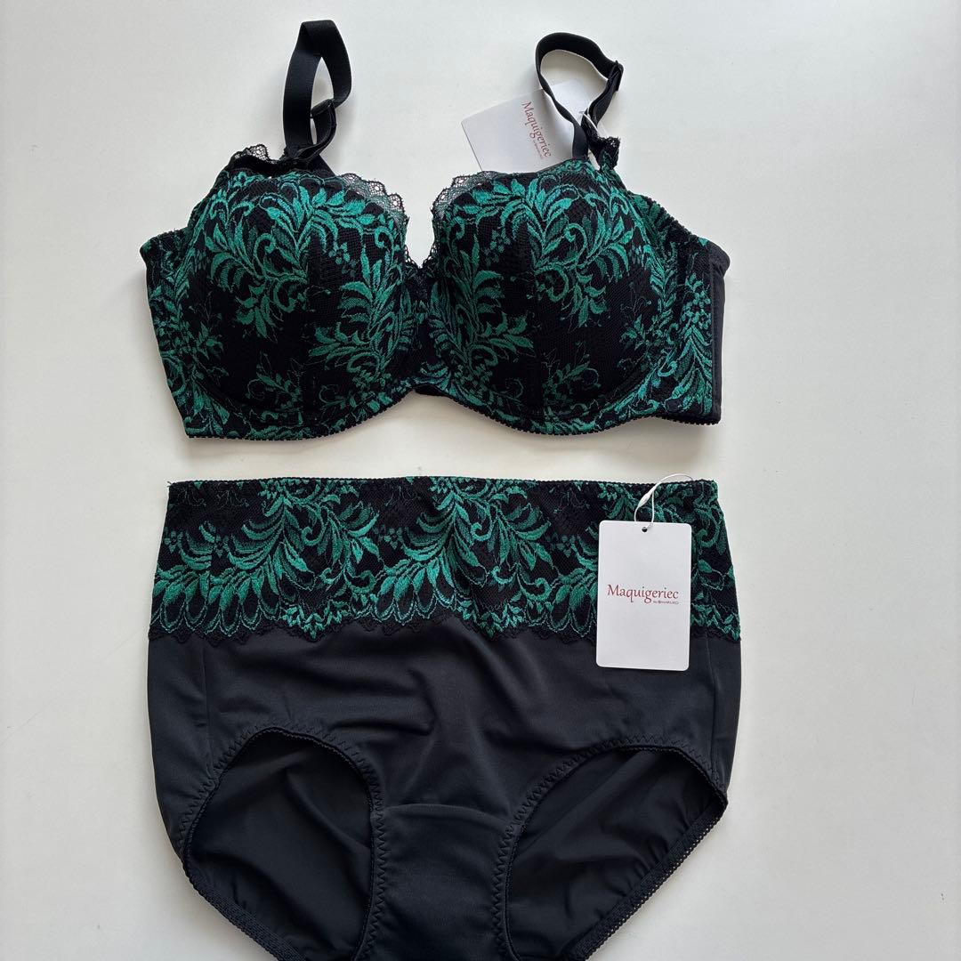 ちえ⭐︎マルコ　マキジェリークブラジャーショーツセット ブラック マキジェリーク 寝ながら美肌おやすみショーツ（ブラキャミ用） | 補整