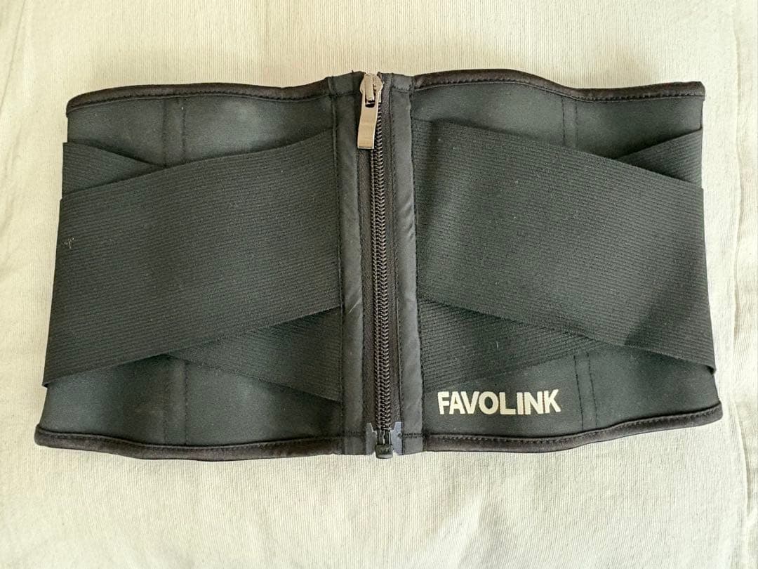 安井友梨 ファボインクEXCEED ショートベルト ウエストシェイパー S