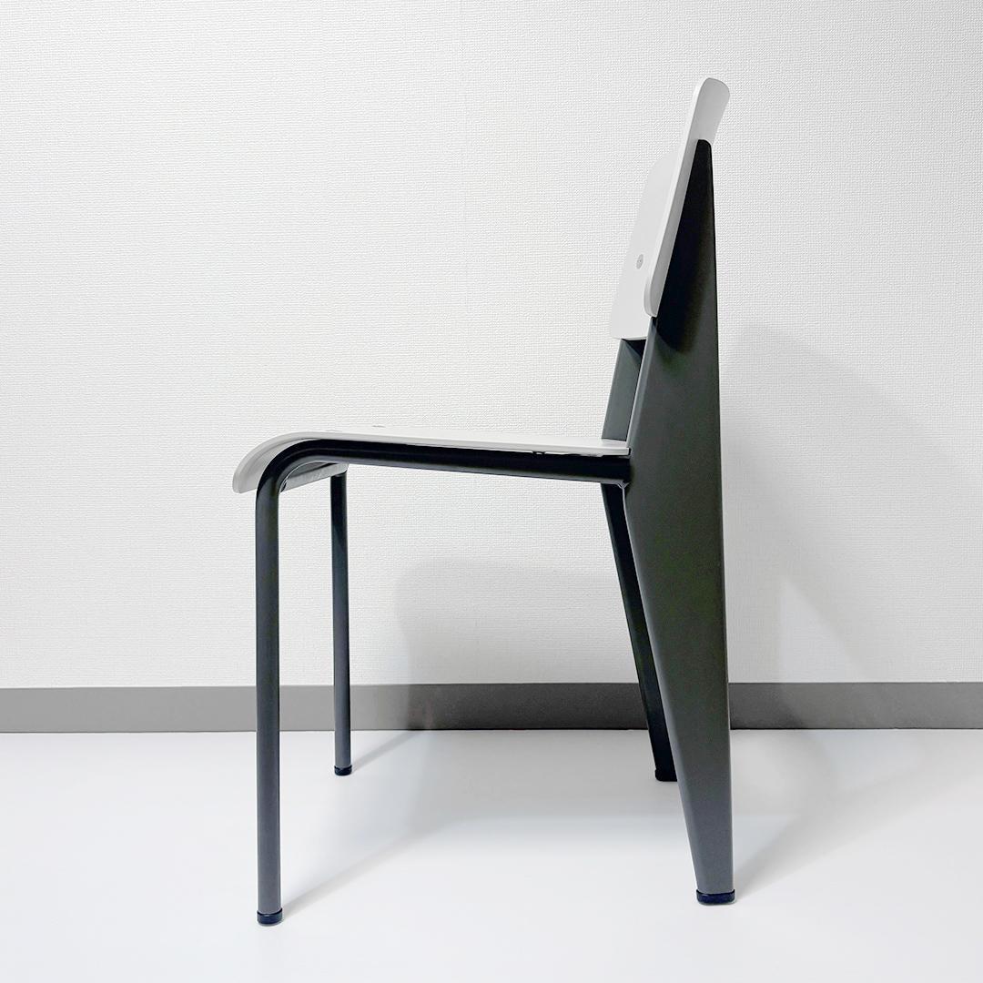 完売色 Vitra ヴィトラ スタンダードSP ウォームグレー・バサルト