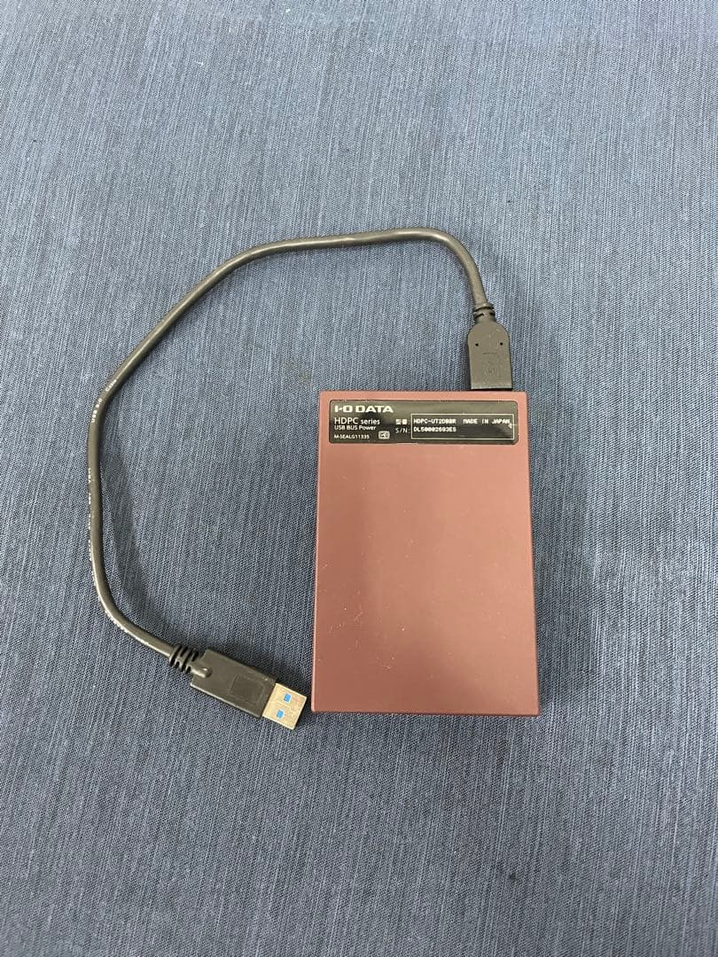 IODATA HDPC-UT2DBBR ボルドー　ポータブルハードディスク2TB