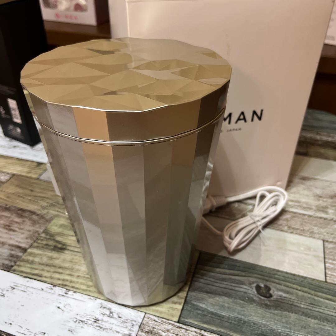 YAMAN フェイススチーマー ミラー仕上げ