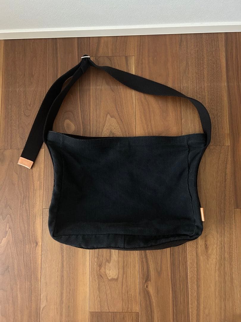 エンダースキーマ　hender scheme スクエア　ショルダーバッグ Hender Scheme (エンダースキーマ) square shoulder bag small