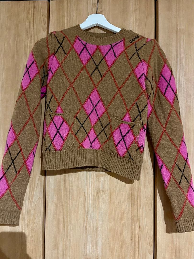 GANNI アーガイル セーター 商品詳細GANNIのアーガイルニット厚手の