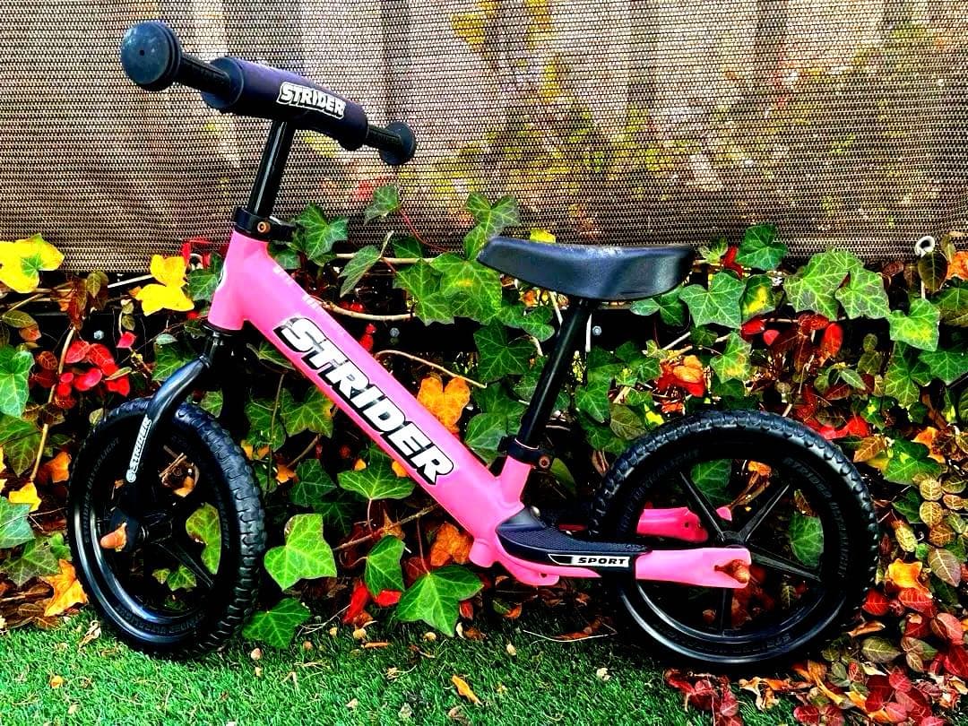 【正規品】ストライダー/スポーツモデル12インチ/ピンク Amazon.co.jp: ストライダー スポーツモデル (STRIDER Sport) 12インチ